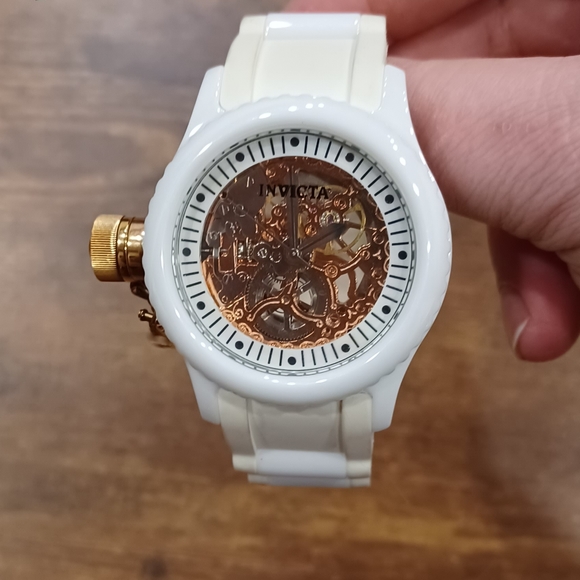 Invicta Women's 1827 Russian Diver Lefty White Ceramic Rose Gold Skeleton Watch - Picture 12 of 12